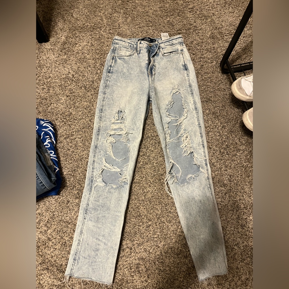 Hollister light wash denim jeans